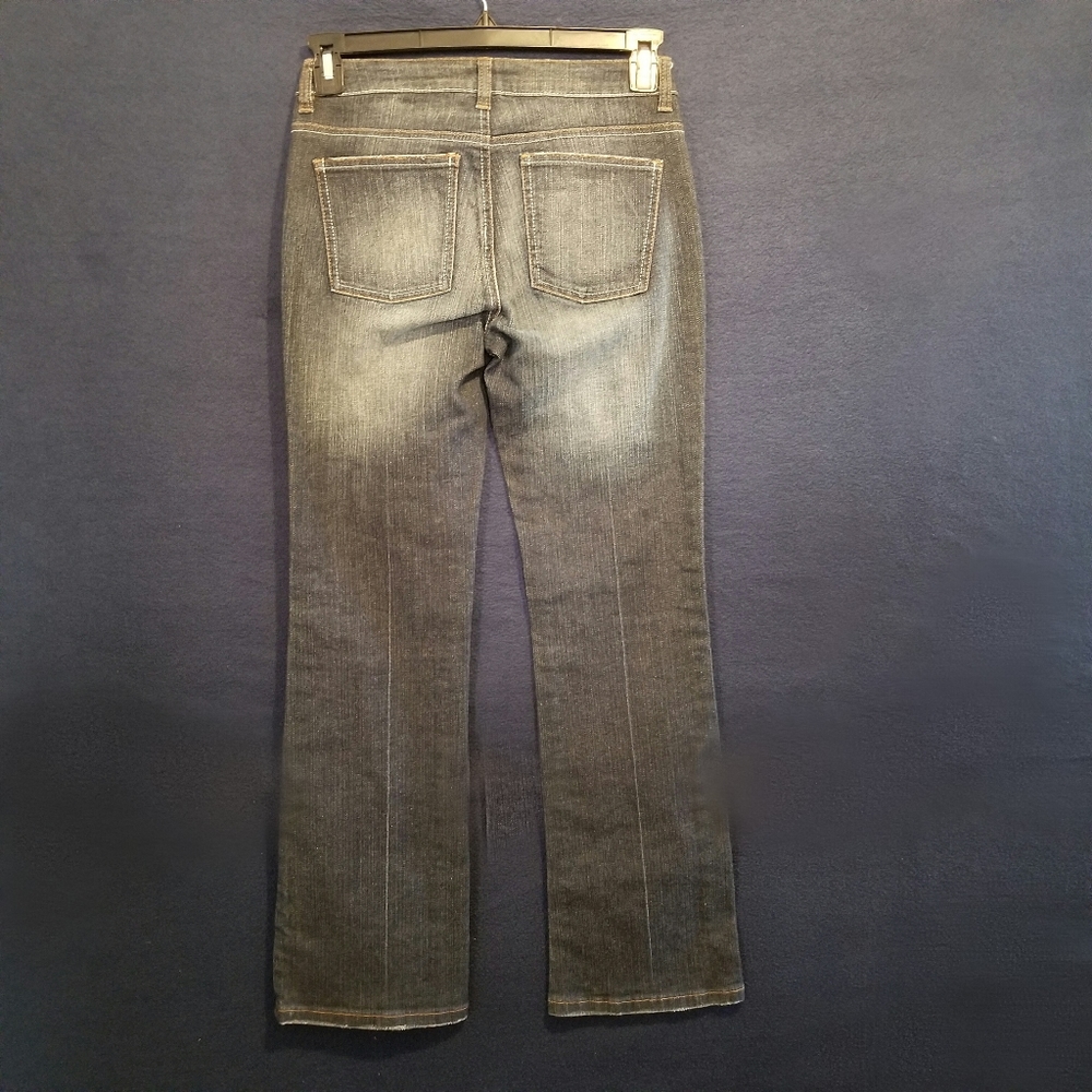 DKNY SOHO Straight Leg Jeans - Picture 11 of 12